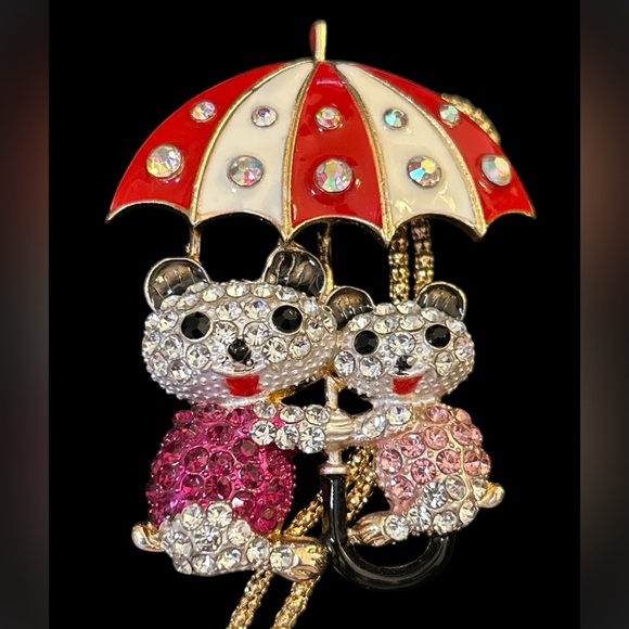 Betsey Johnson Two Crystal Bears Umbrella Pendant & Brooch (removed) Necklace - Picture 1 of 12